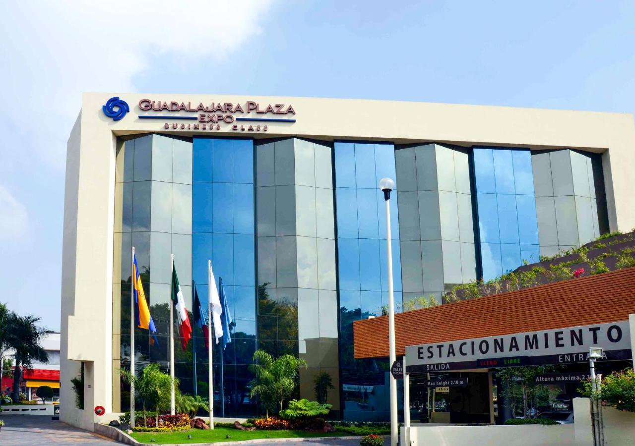 Hotel Guadalajara Plaza Expo Esterno foto